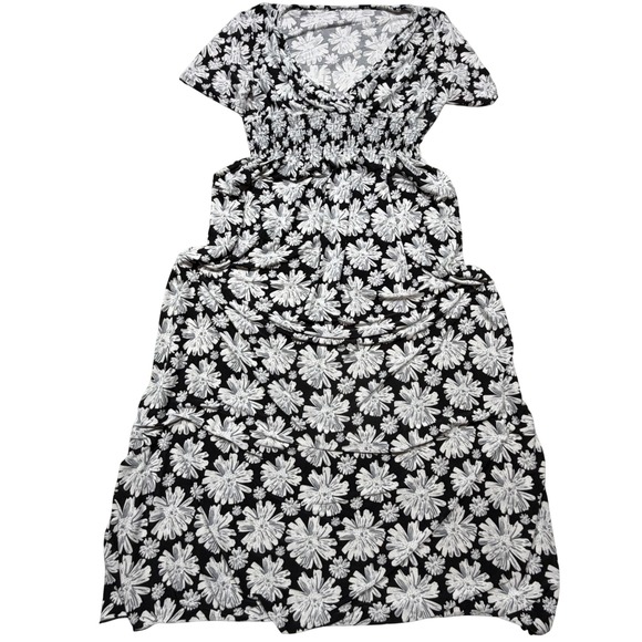 Vintage Dresses & Skirts - Vintage 90s Black White Daisy Floral Smocked Maxi Dress Large Summer Cottagecore